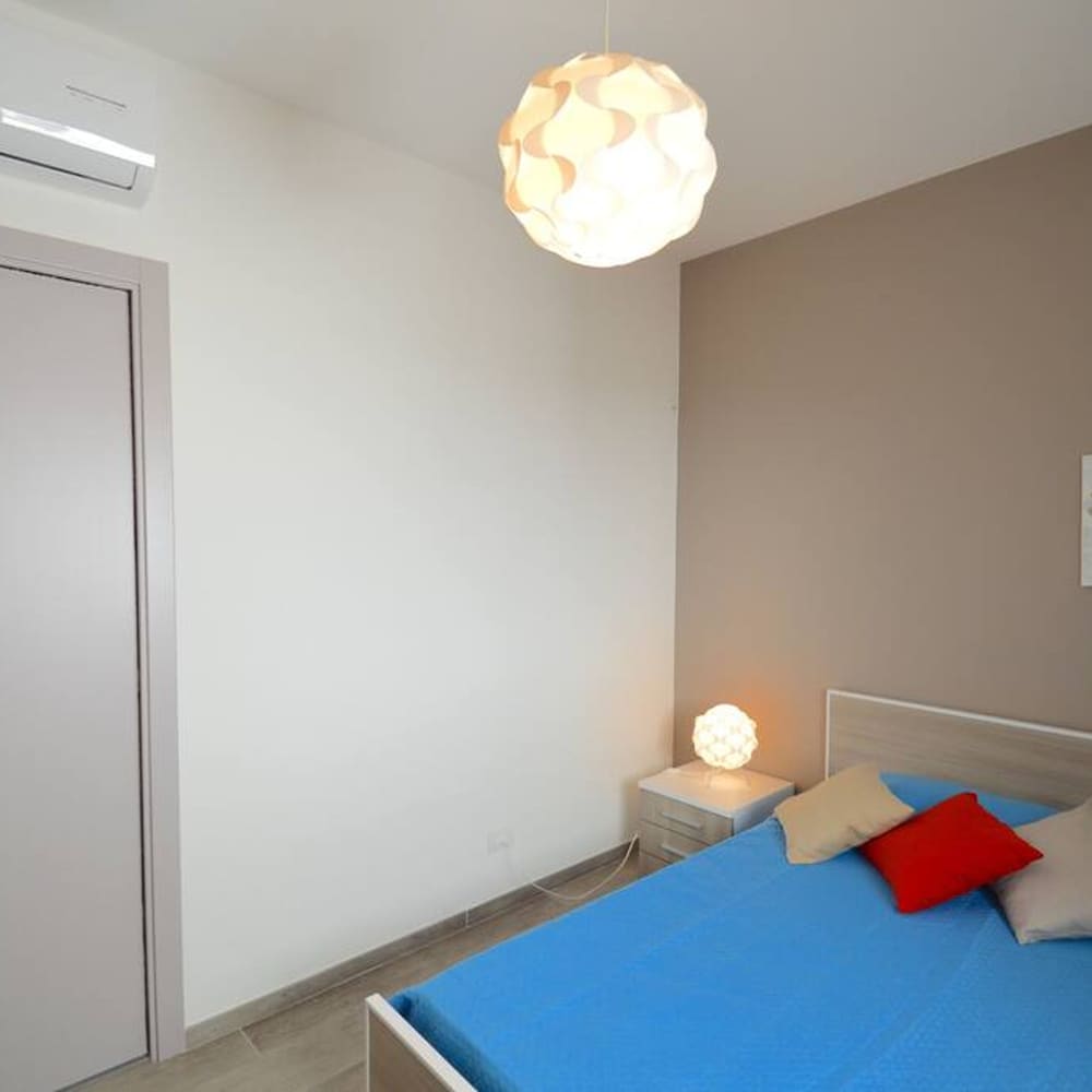 Yachting Apartments - Cozy Apartments Overlooking