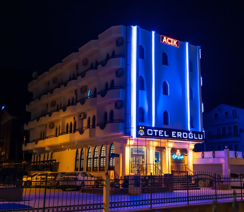 Hotel Otel Eroglu - Image 1