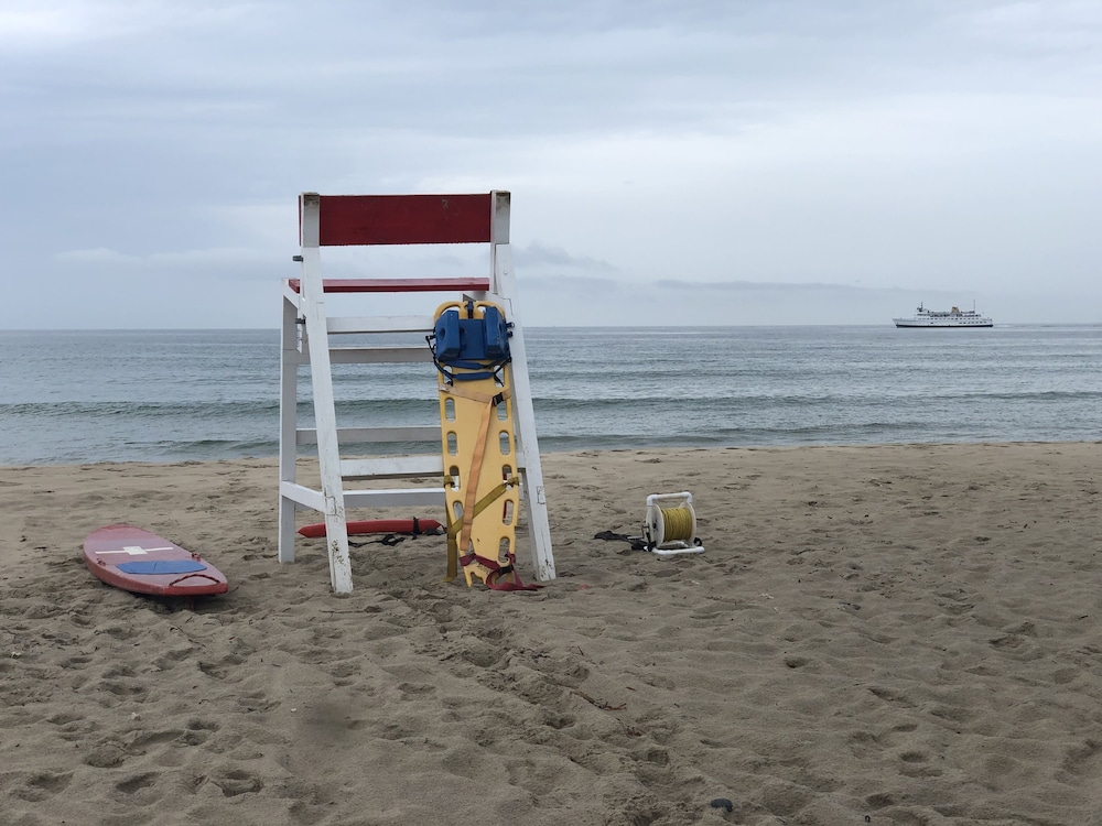 Sea Breeze Inn