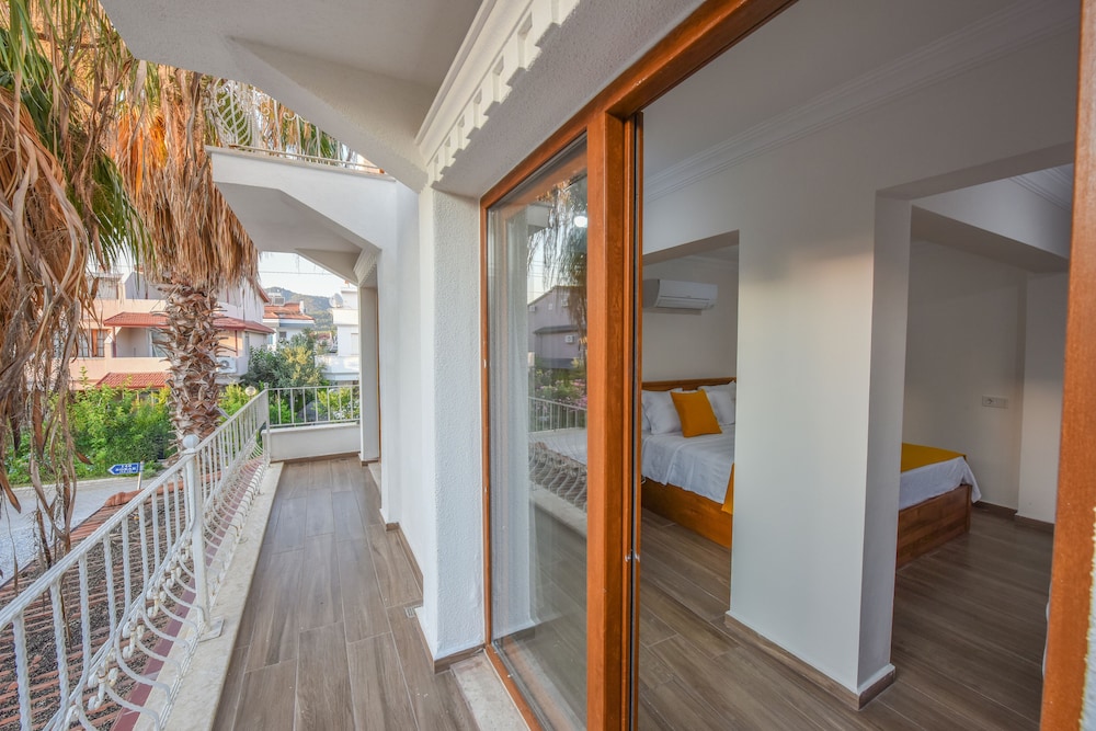 Infinity Rainbow Villa view 5