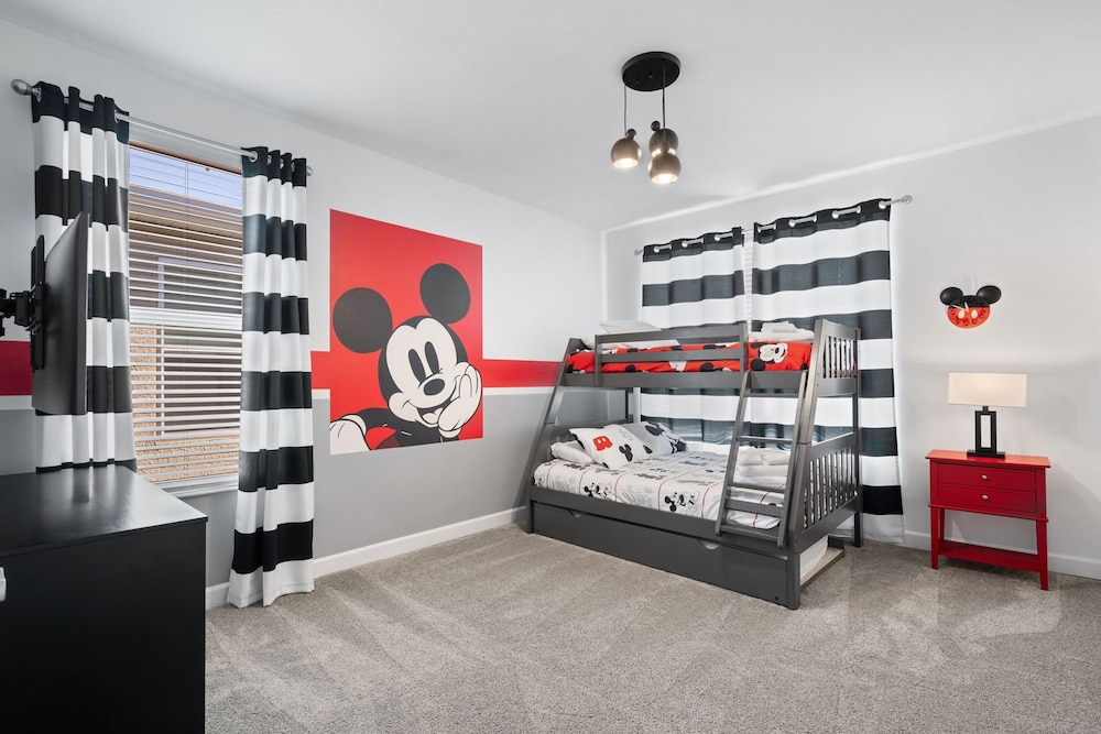 Chic 5bed Retreat Perfect for Family Getaways
