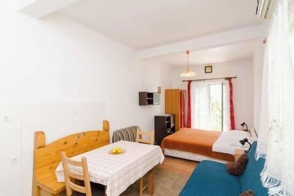 Apartments Felix Mljet