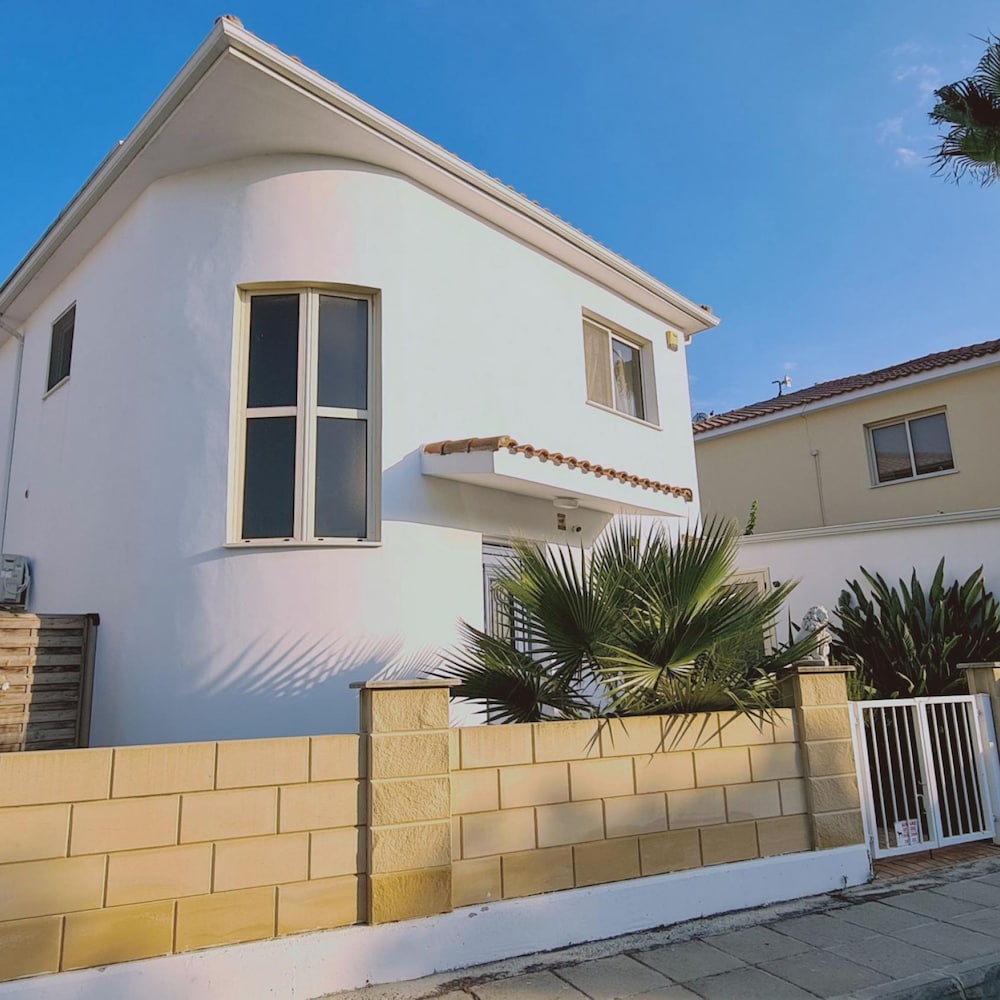 Stay Villa Passion in Larnaca