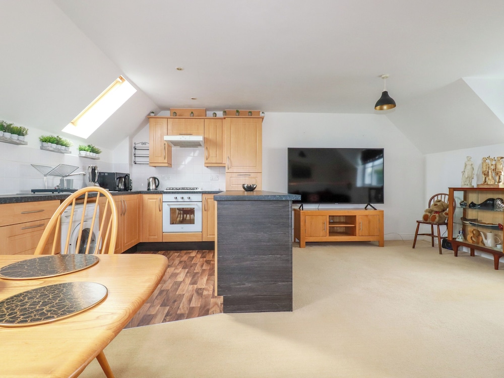 20 Keay Heights