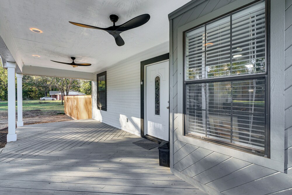 Updated Home 2 Mi to Downtown Texarkana!, photo 13
