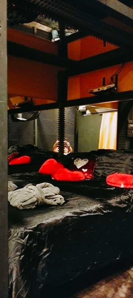 Loveroom Toulon