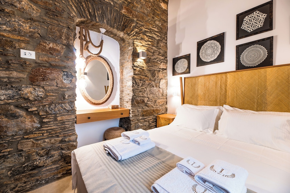 Ifigeneia Luxury Villas