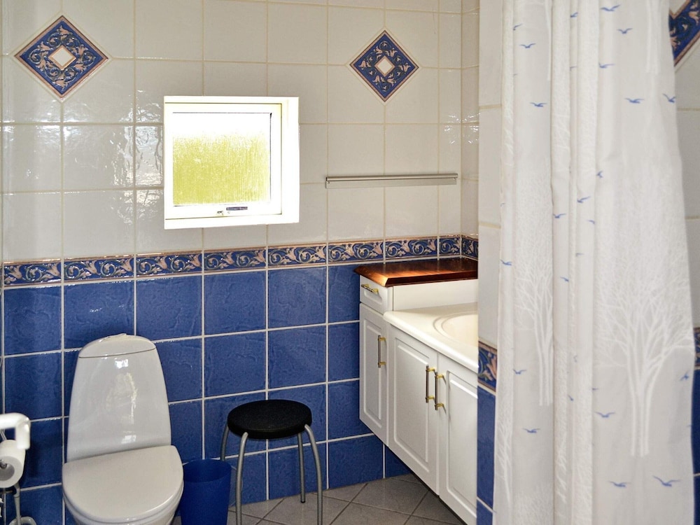 6 Person Holiday Home in Praesto view 5