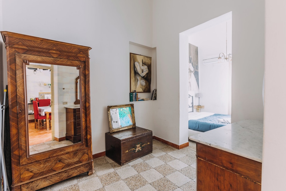Real Umberto Apartments by WonderfuI Italy