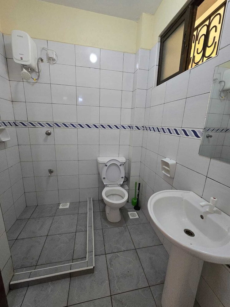 Lux Suites Gish Studios Nyali