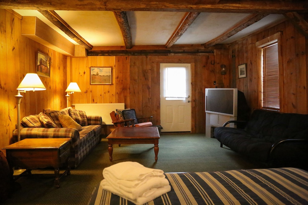 Plymouth Vacations - Salt Ash Inn - Property Image 111