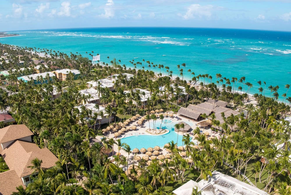 Punta Cana Vacations - Grand Palladium Palace Resort Spa  Casino - All Inclusive - Property Image 1