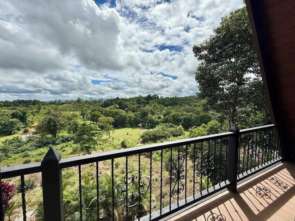 Kaluma Villas