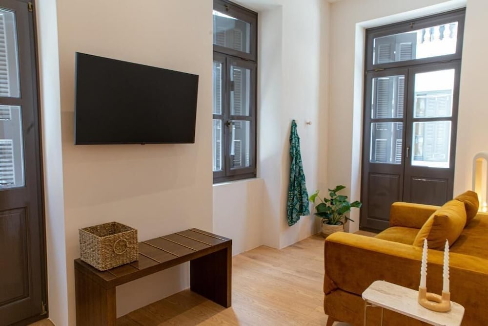 Epitome Suites