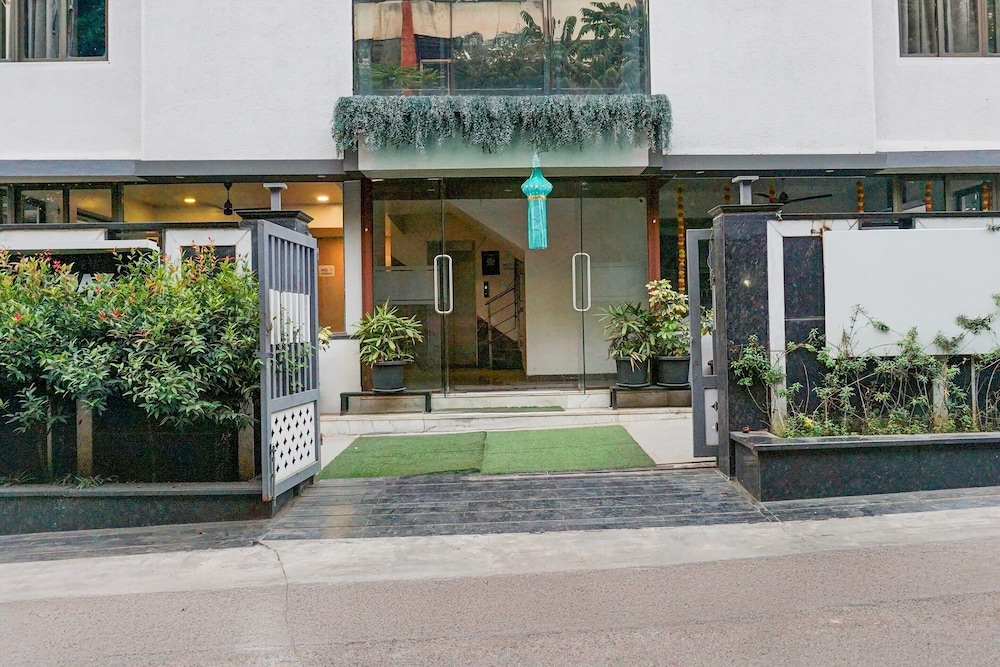 Elite Stays at Viman Nagar Kharadi