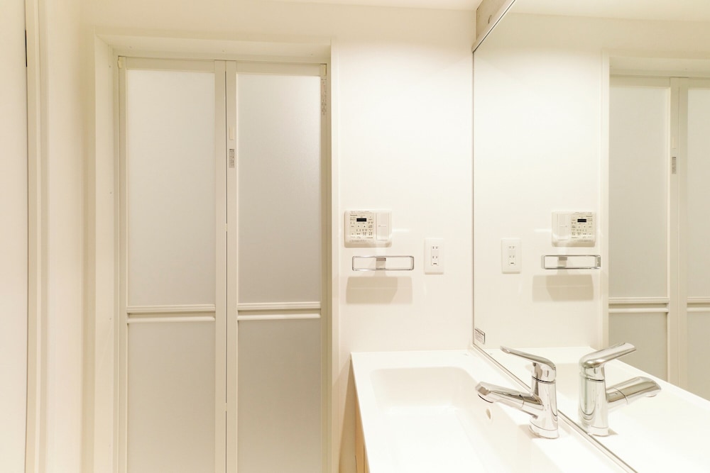 Frontier Comfort Kita-Ikebukuro by Tranova
