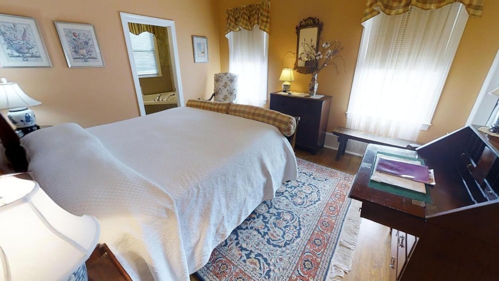 New Bern Vacations - Hanna House Bed  Breakfast - Property Image 38