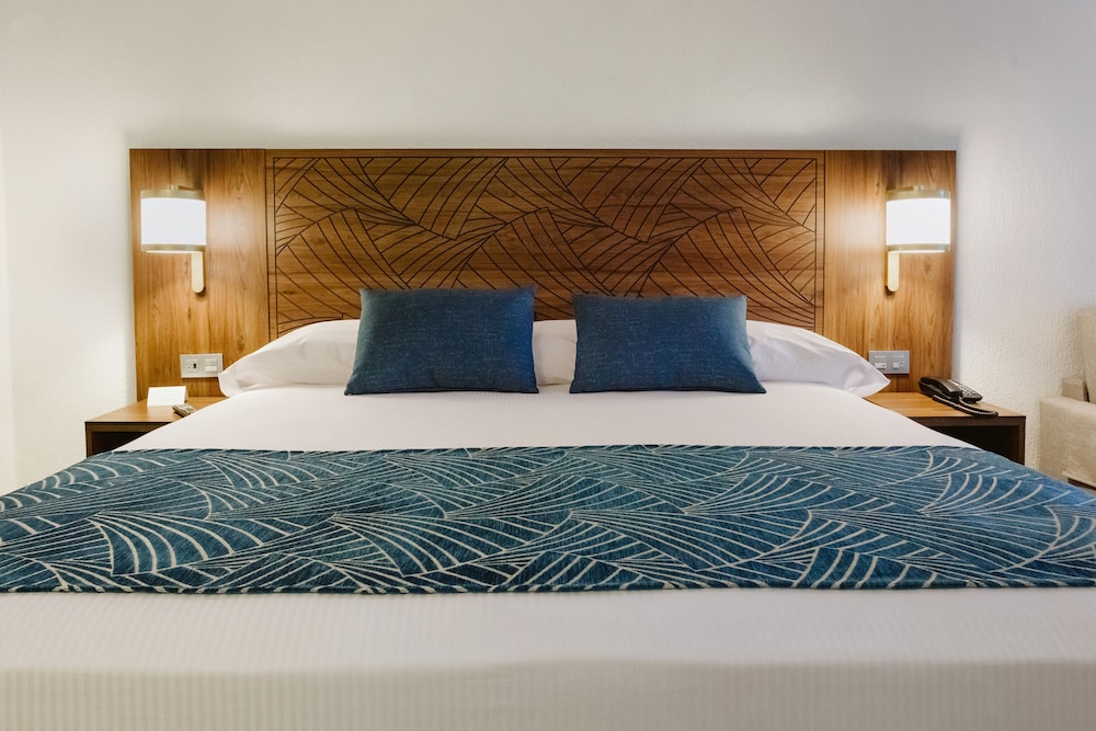 Puerto Vallarta Vacations - Hotel Riu Vallarta - All Inclusive - Property Image 72