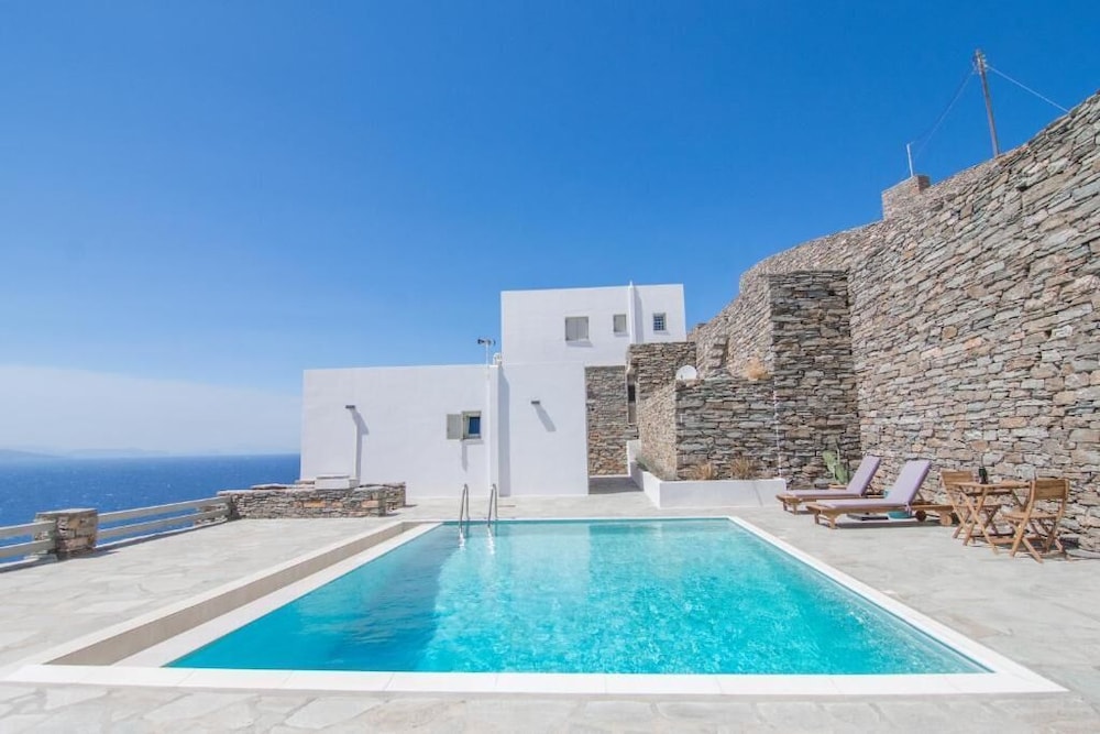 Alya luxury living
