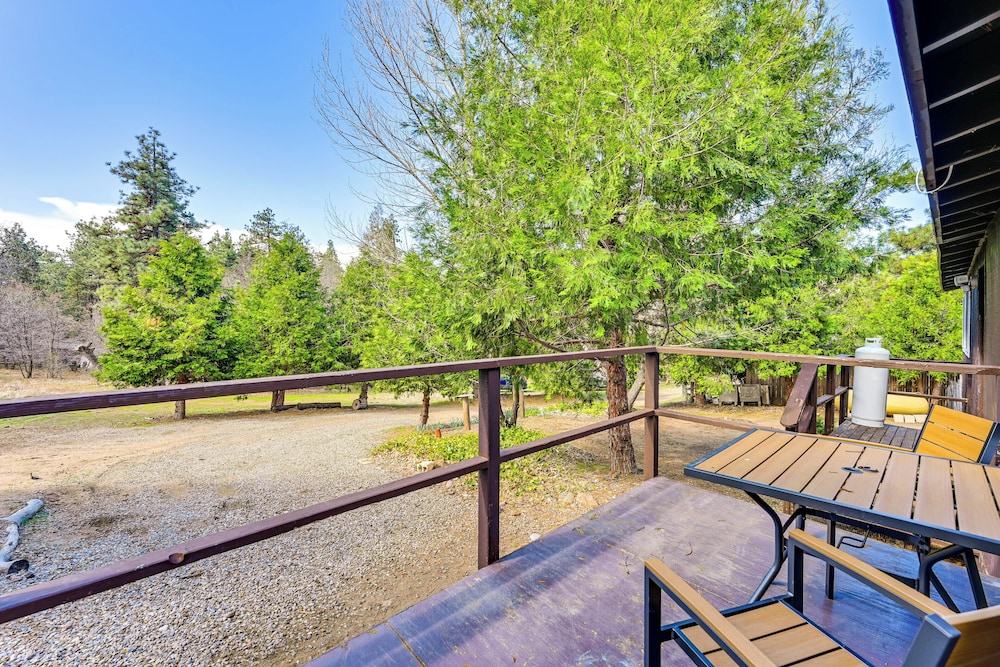 Near Hiking & Mtn Biking: Cozy Cabin in Mt Laguna!