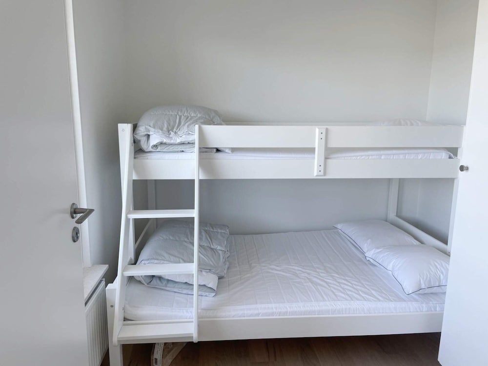 Seaside Apartment Near Visby Promenade