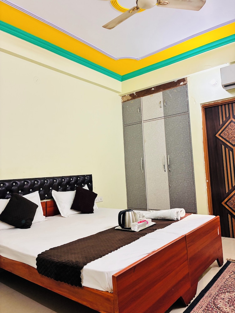 Shivanya guest house