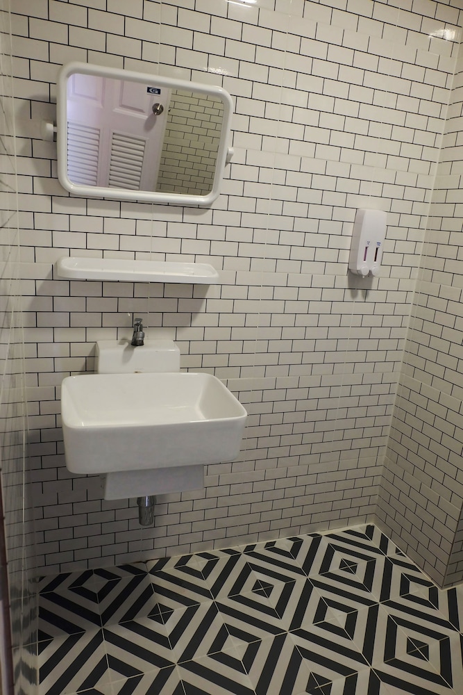 Inn Stations Hostel