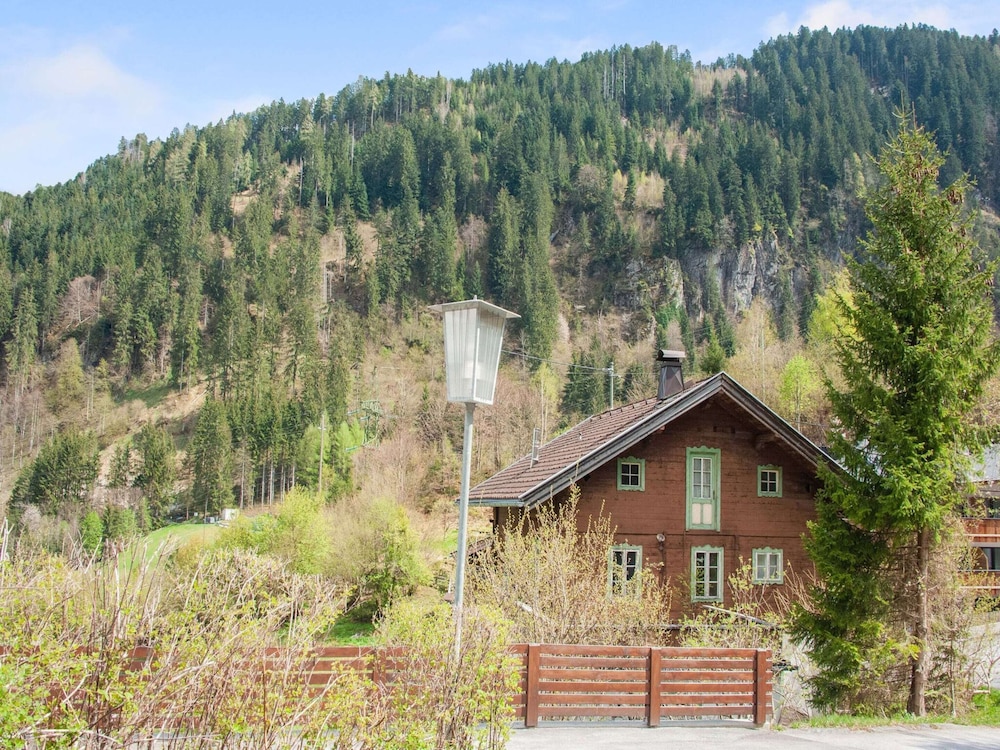 Comfortable Apartment in Mayrhofen With Garden