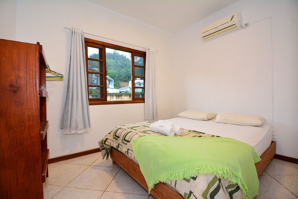 Casa na Praia Grande - Gov Celso Ramos
