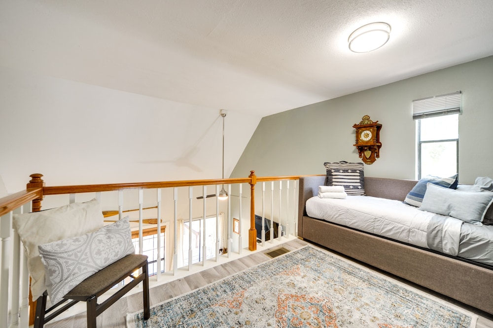 Centrally Located Horseshoe Bay Vacation Rental! - Property Image 14