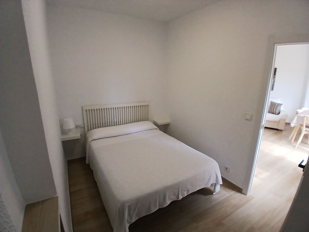 Apartamentos Chorrol