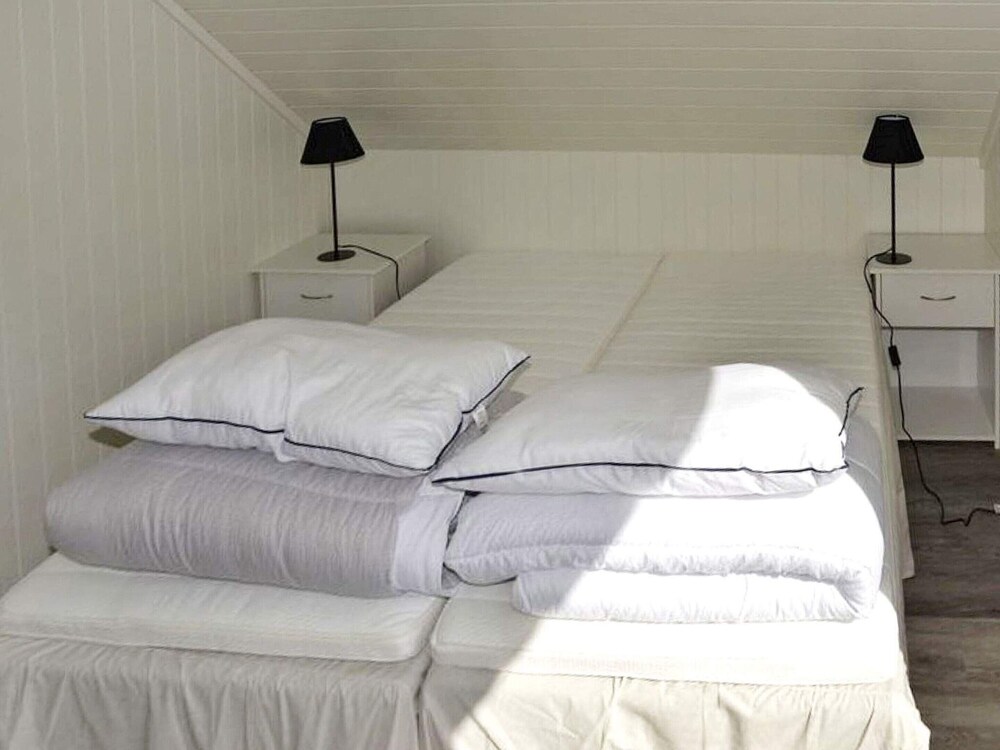 10 Person Holiday Home in Stordal view 2