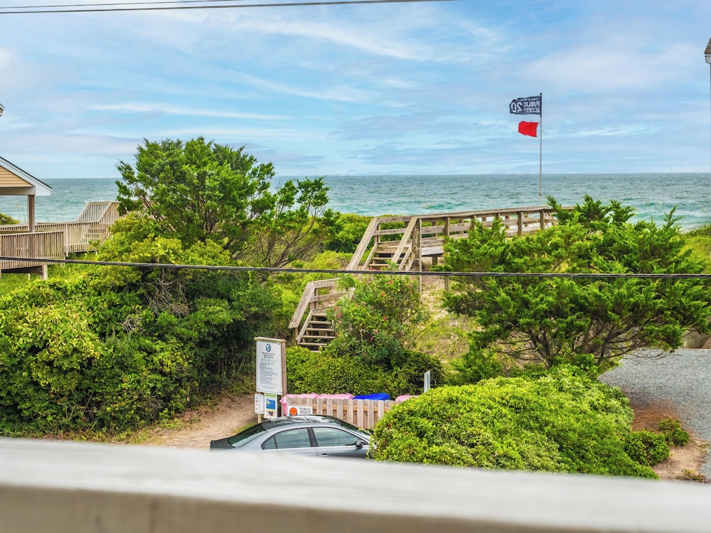 Beach, Please by Topsail Realty