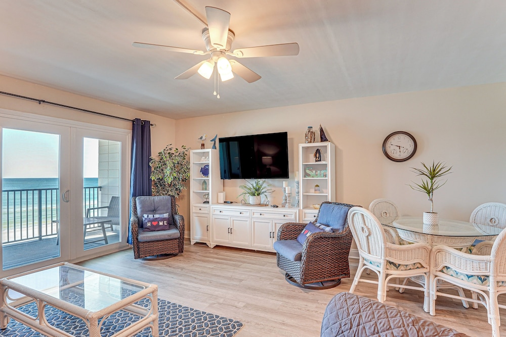Oceanfront PCB Condo: Steps to Private Beach!