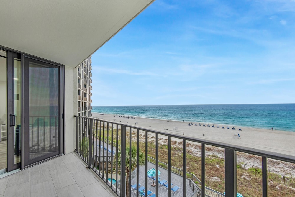 Edgewater Tower 2-407