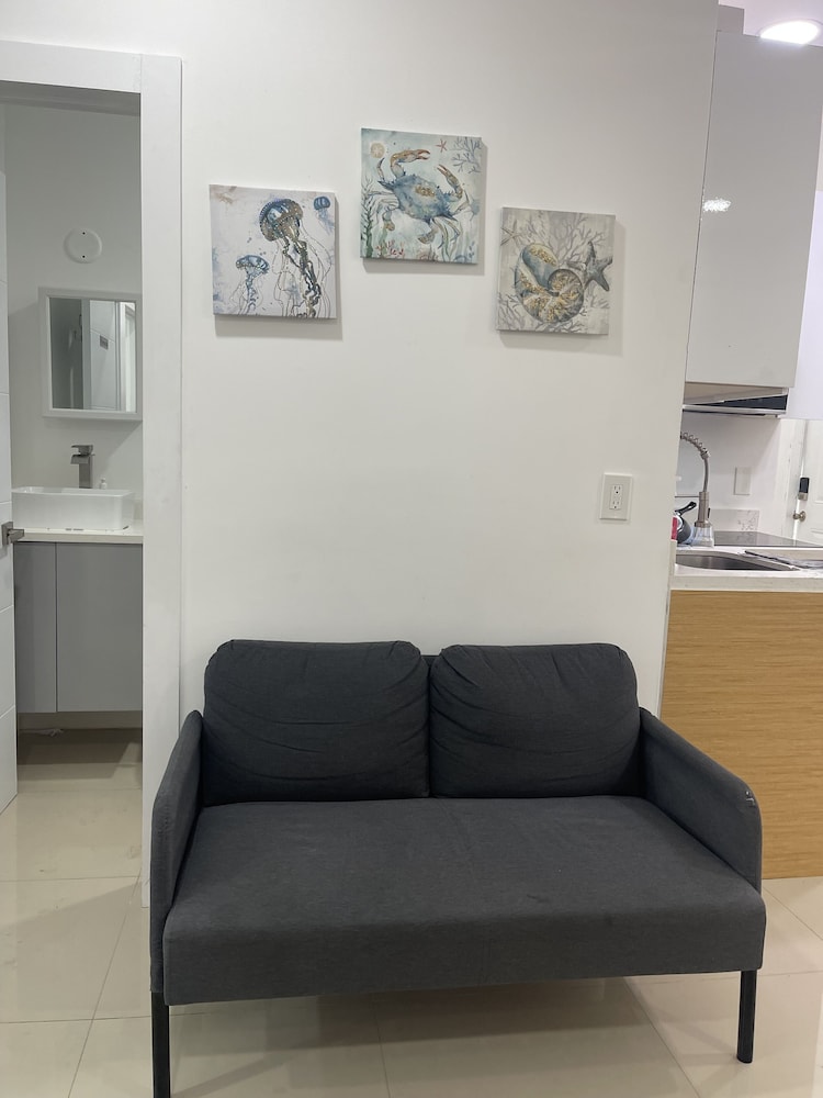 Miami Rental Hostel