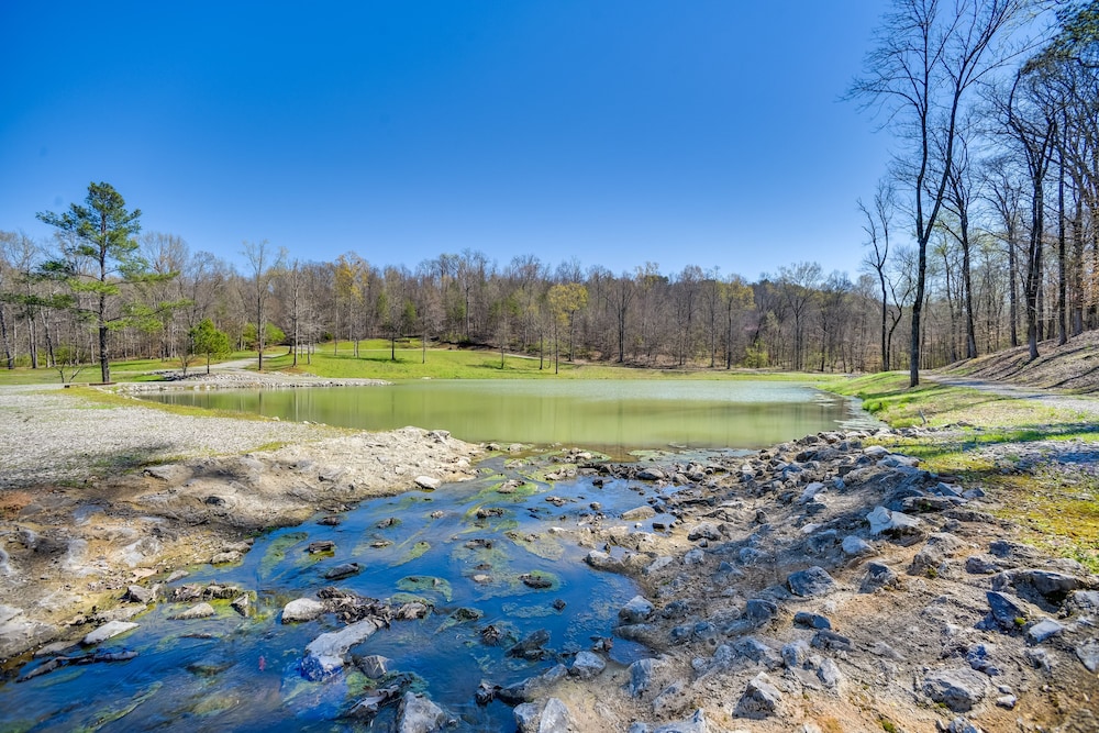 Peaceful Guntersville Cabin: Fire Pit, Near Lake! - Property Image 23
