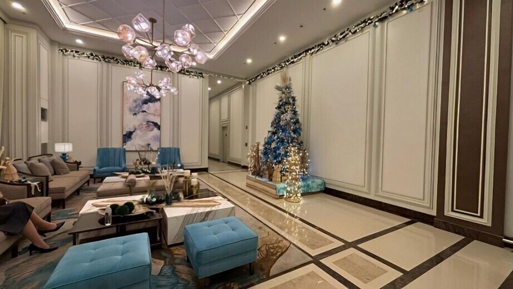Lovely Studio St. Honore25 view 2