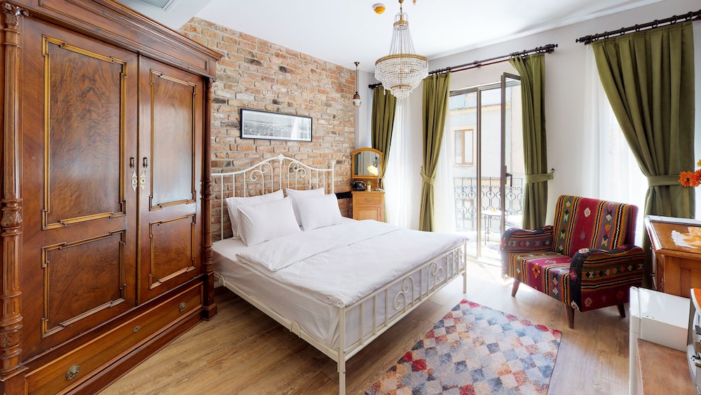 Sanatlar Oteli Galata - Image 43