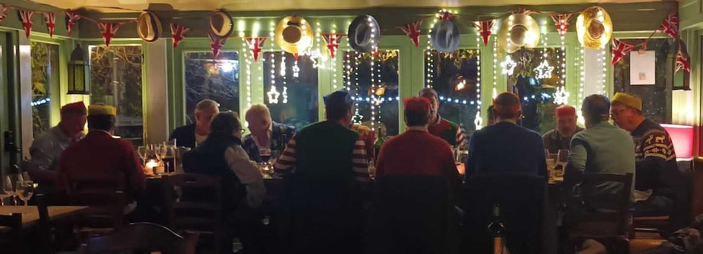 The Three Cups Inn