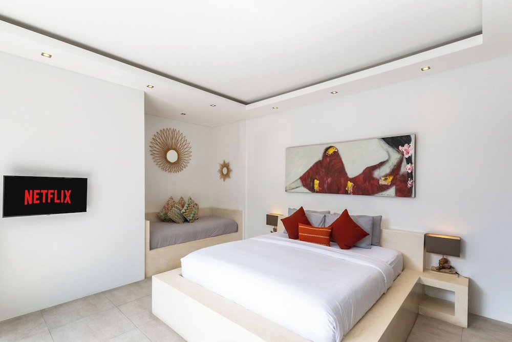 Villa Naema - 4 BR Private Villa