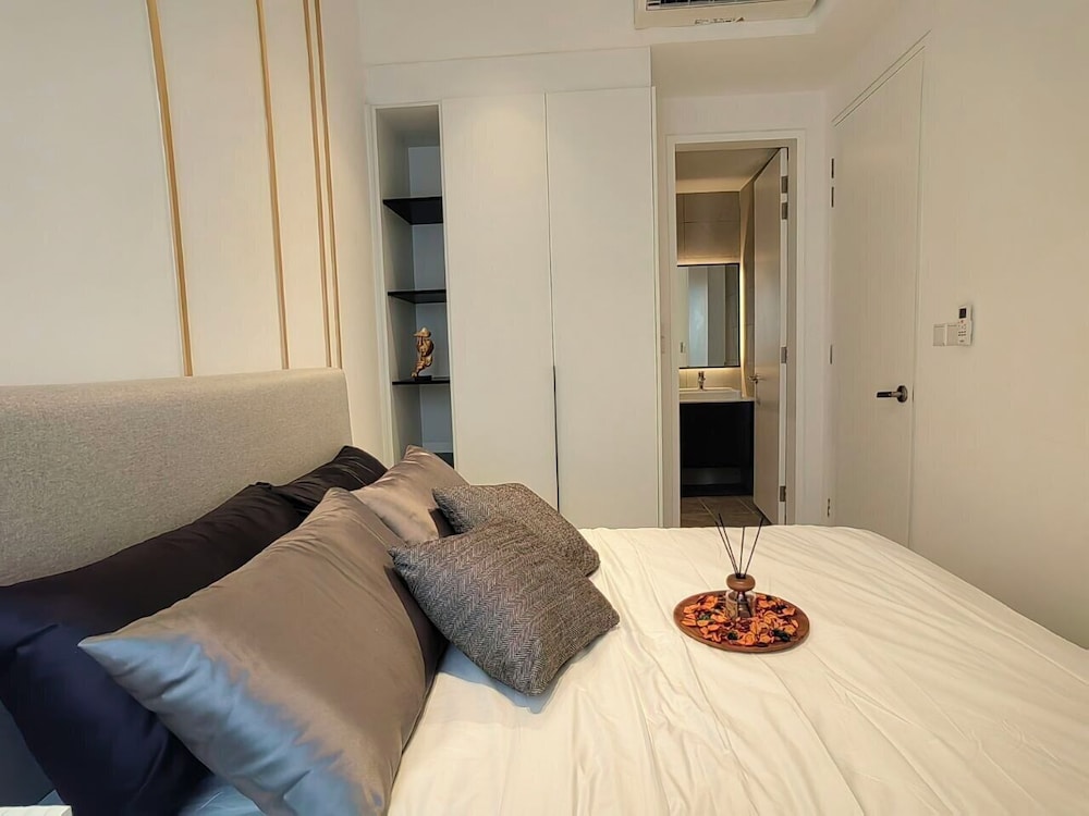 The Axon Bukit Bintang by SMOVF BNB