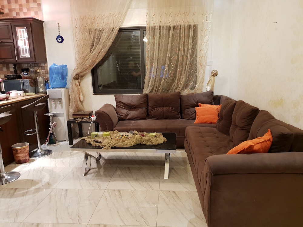 Abdoun Hills Apartment
