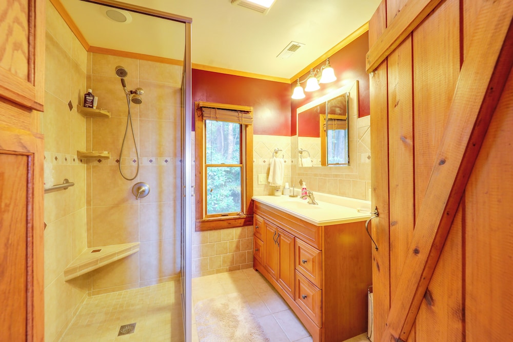'mountain View' Cabin in Little Switzerland