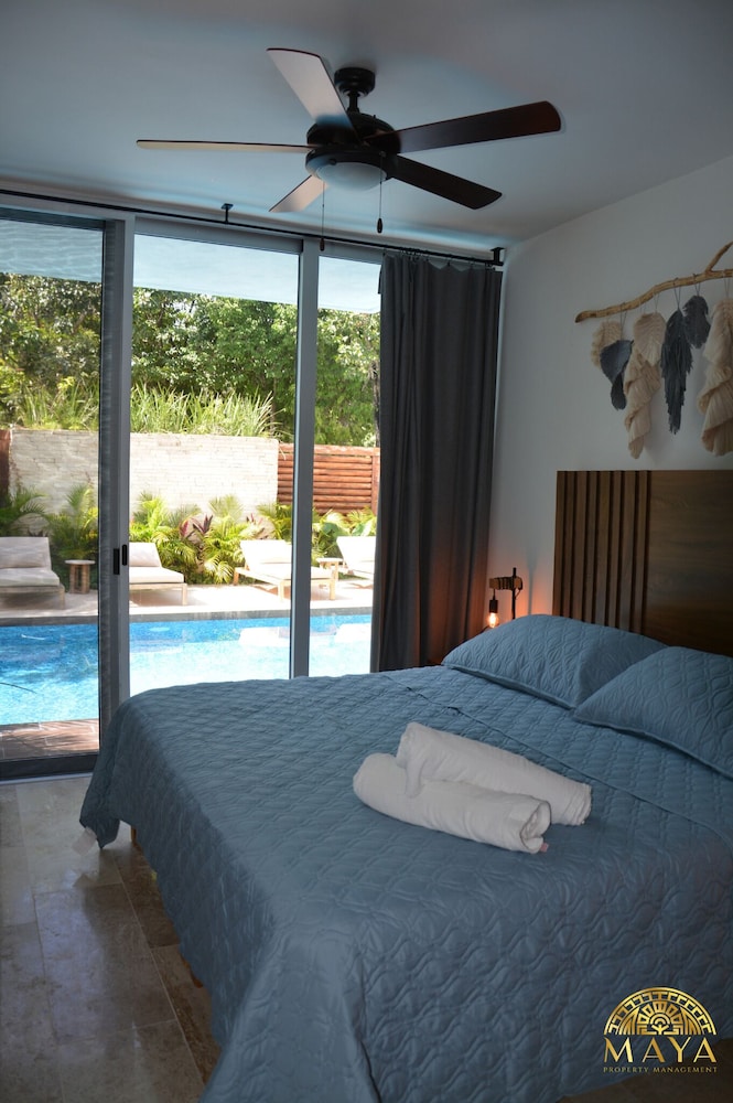 NHOA 203B Lux 1BR Condo in Aldea Zama