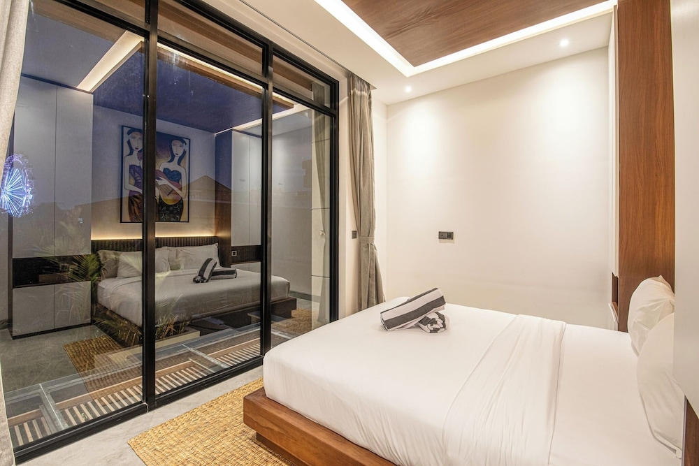 Exquisite 5BR Canggu Villa Steps From the Beach