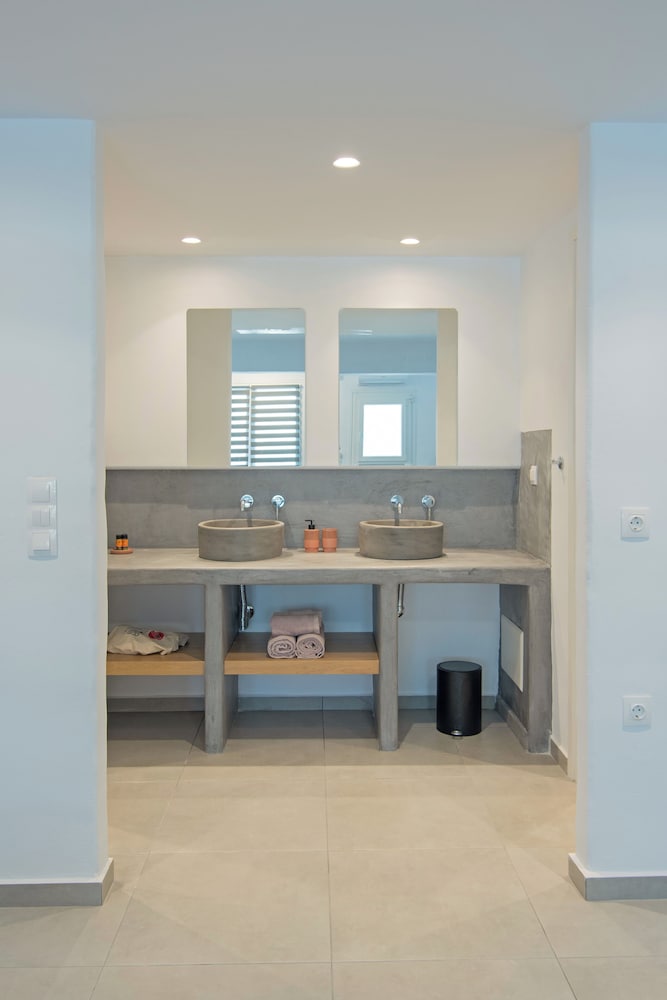 Ihthioessa Boutique Hotel - Property Image 50