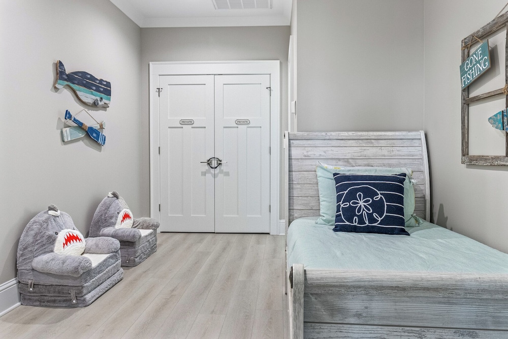 Sunshine Villa by Southern Vacation Rentals