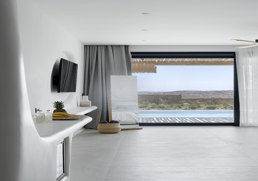 WhiteArt Suites photo 5