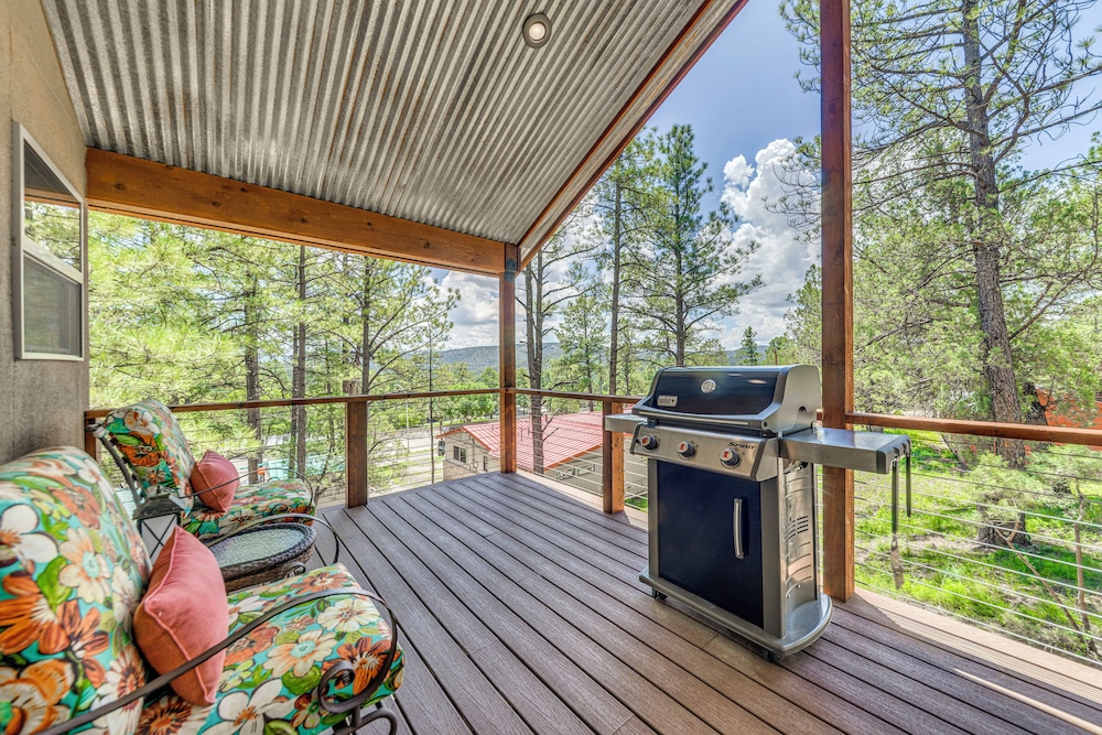 Walkable Location & Scenic Views: Ruidoso Cabin!
